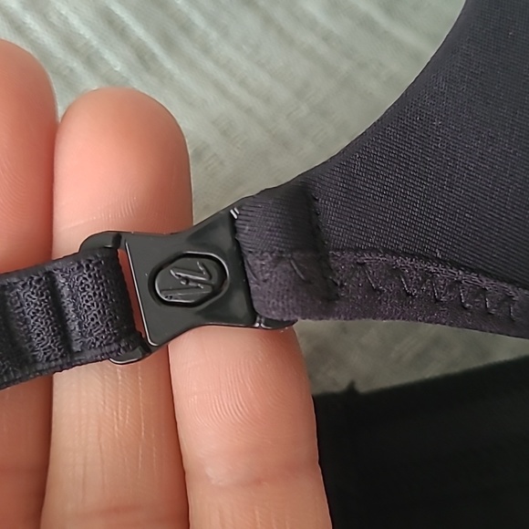 Super Plunge Microfiber Push-up Bra - Picture 11 of 13